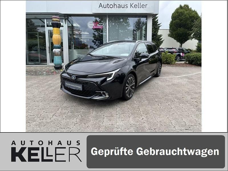 Schwarz Gebraucht 2025 Toyota Corolla Kombi | 28.960 € (Fairer Preis) - Bild 1/4