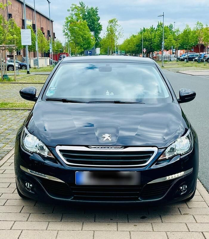 Blau Gebraucht 2015 Peugeot 308 Limousine | 7.795 € (Guter Preis) - Bild 1/4