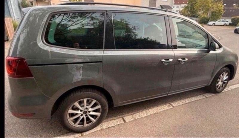 Gebraucht Seat Alhambra Style 150 PS (110 kW) 2017 Grau Van / Kleinbus