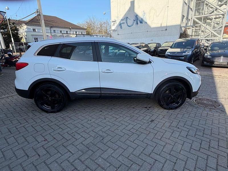 Gebraucht Renault Kadjar Collection 131 PS (96 kW) 2019 Weiß SUV