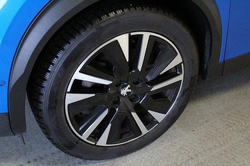 Gebraucht Peugeot e-2008 GTi 100 kW (136 PS) 2020 Blau SUV