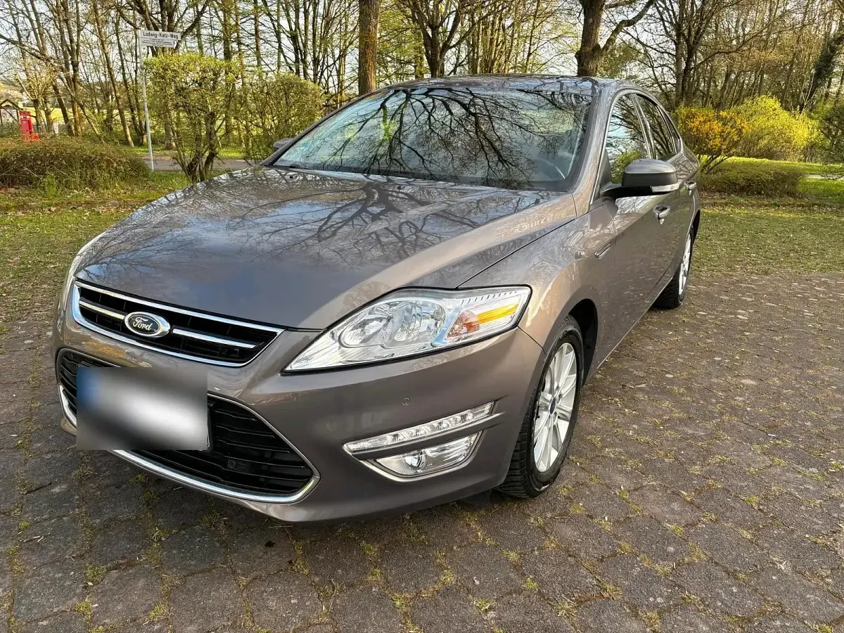 Gebraucht Ford Mondeo 160 PS (117 kW) 2014 Limousine