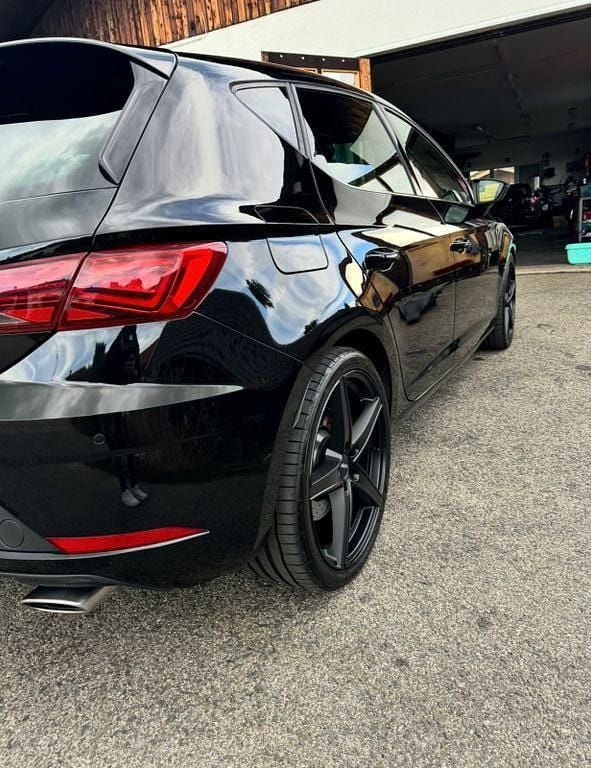 Gebraucht Seat Leon CUPRA 300 PS (220 kW) 2018 Schwarz Limousine