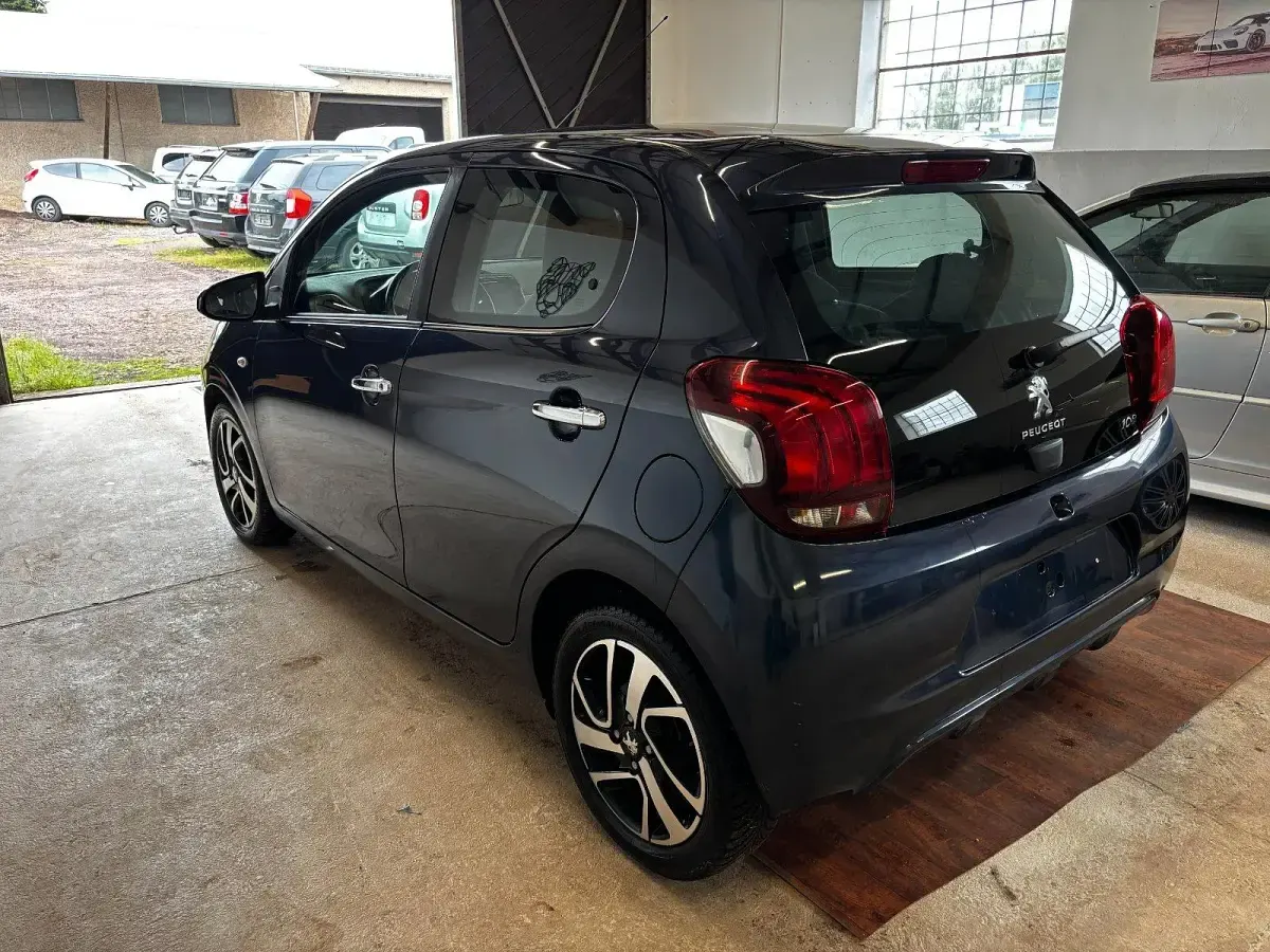 Gebraucht Peugeot 108 Allure 82 PS (60 kW) 2018 Blau Limousine
