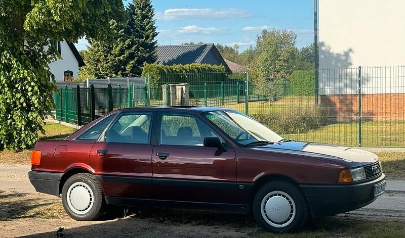 Rot Gebraucht 1990 Audi 80 Limousine | 1.650 € - Bild 1/4