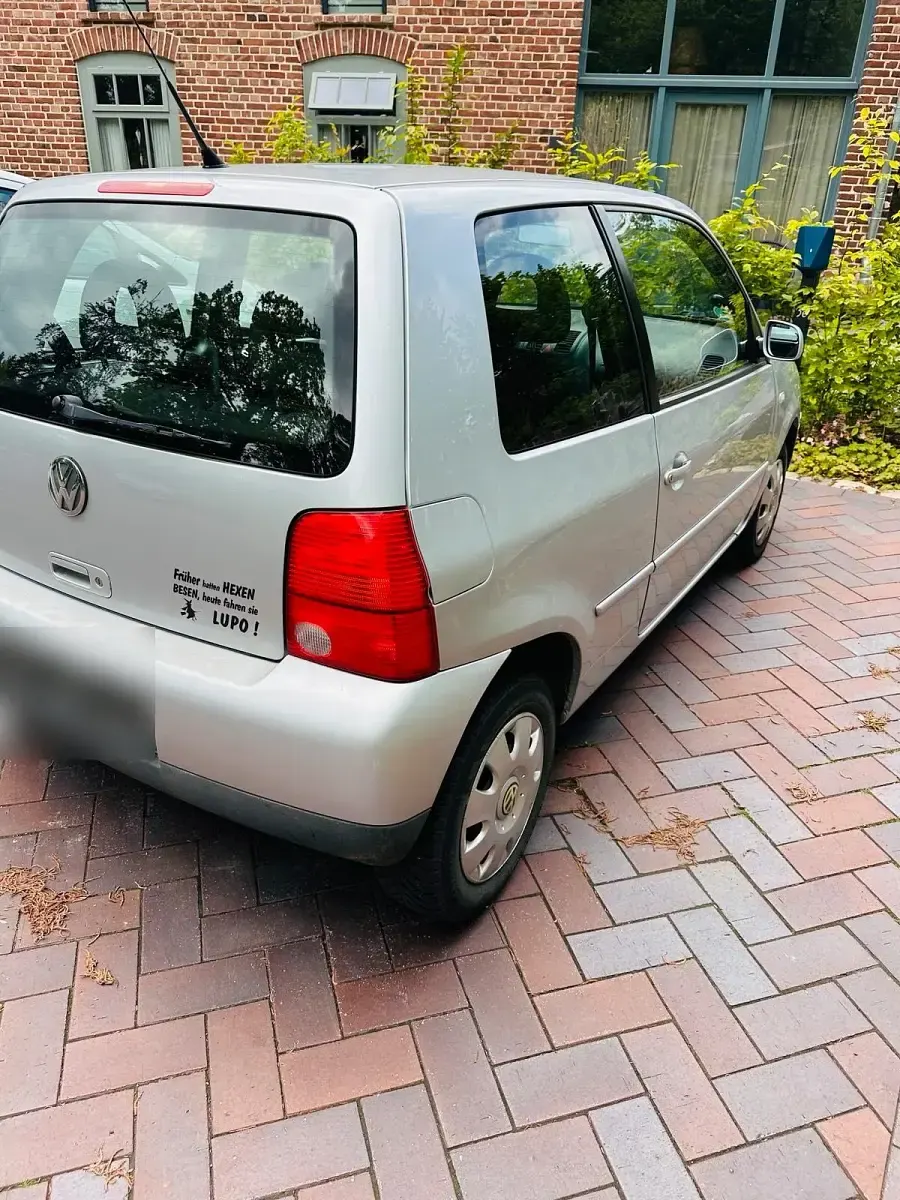 Gebraucht VW Lupo 50 PS (36 kW) 2005 Silber Kleinwagen
