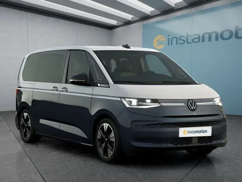 Używany VW Multivan Life 150 KM (110 kW) 2026 Niebieski Minivan