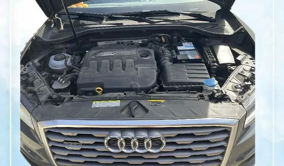 Usata Audi Q2 Sport 150 CV (110 kW) 2018 Grigio SUV