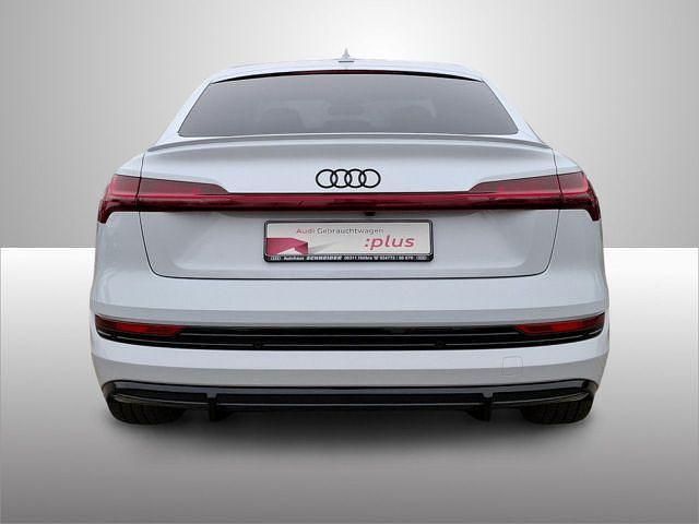 Gebraucht Audi e-tron Sportback S-Line 230 kW (313 PS) 2022 Gletscherweiß metallic SUV