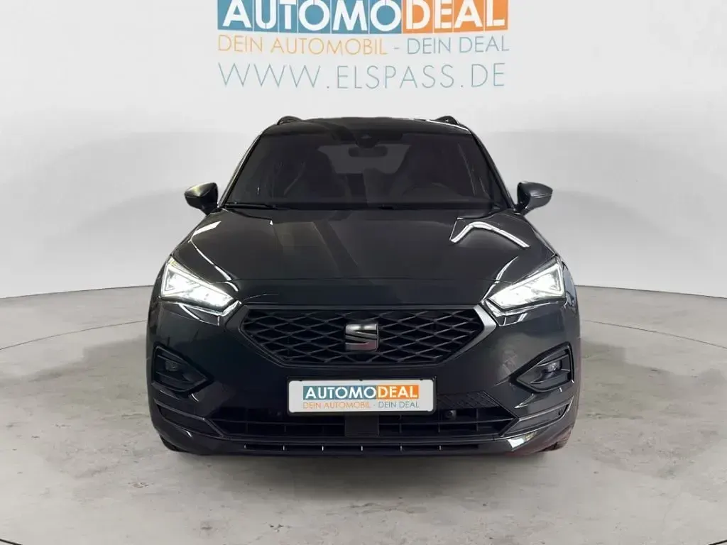 Gebraucht Seat Tarraco FR 150 PS (110 kW) 2024 Grau SUV