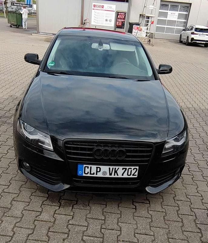 Schwarz Gebraucht 2009 Audi A4 Attraction Limousine | 5.500 € (Superpreis) - Bild 1/4