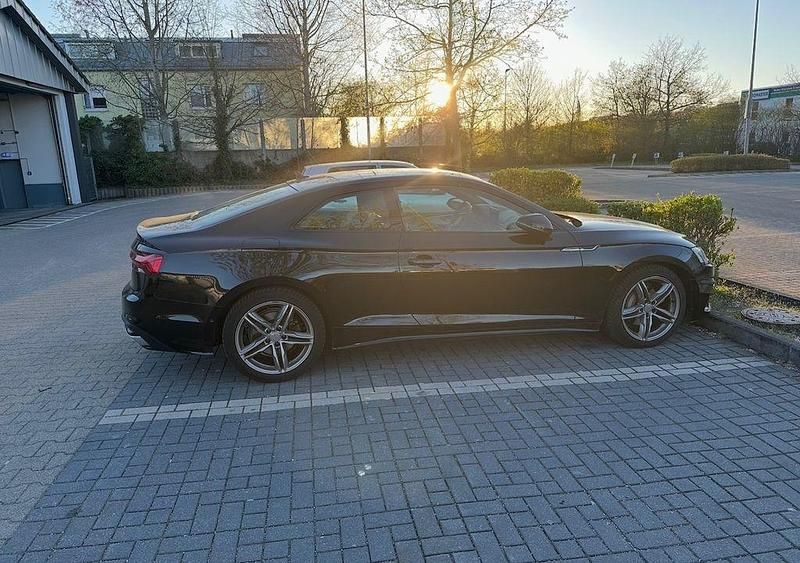 Gebraucht Audi A5 Advanced 204 PS (150 kW) 2021 Schwarz Coupé