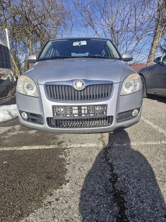 Gebraucht Skoda Fabia Classic 80 PS (58 kW) 2011 Limousine