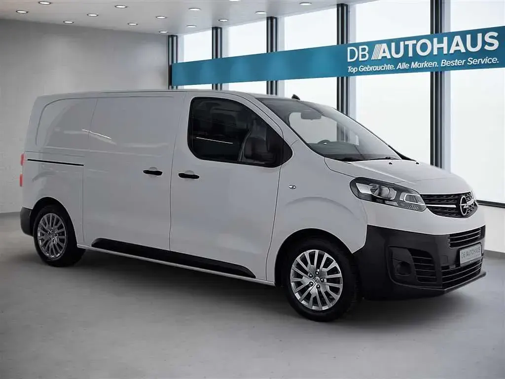 Gebraucht Opel Vivaro Edition 120 PS (88 kW) 2021 Weiß Van / Kleinbus