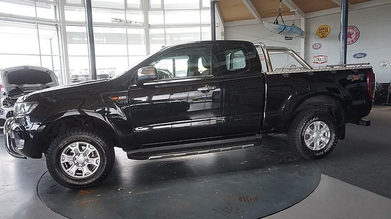 Gebraucht Ford Ranger XLT 160 PS (117 kW) 2017 Schwarz Pickup