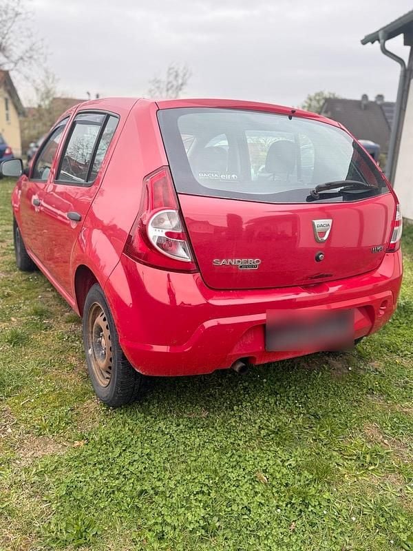 Gebraucht Dacia Sandero 75 PS (55 kW) 2009 Rot Kleinwagen