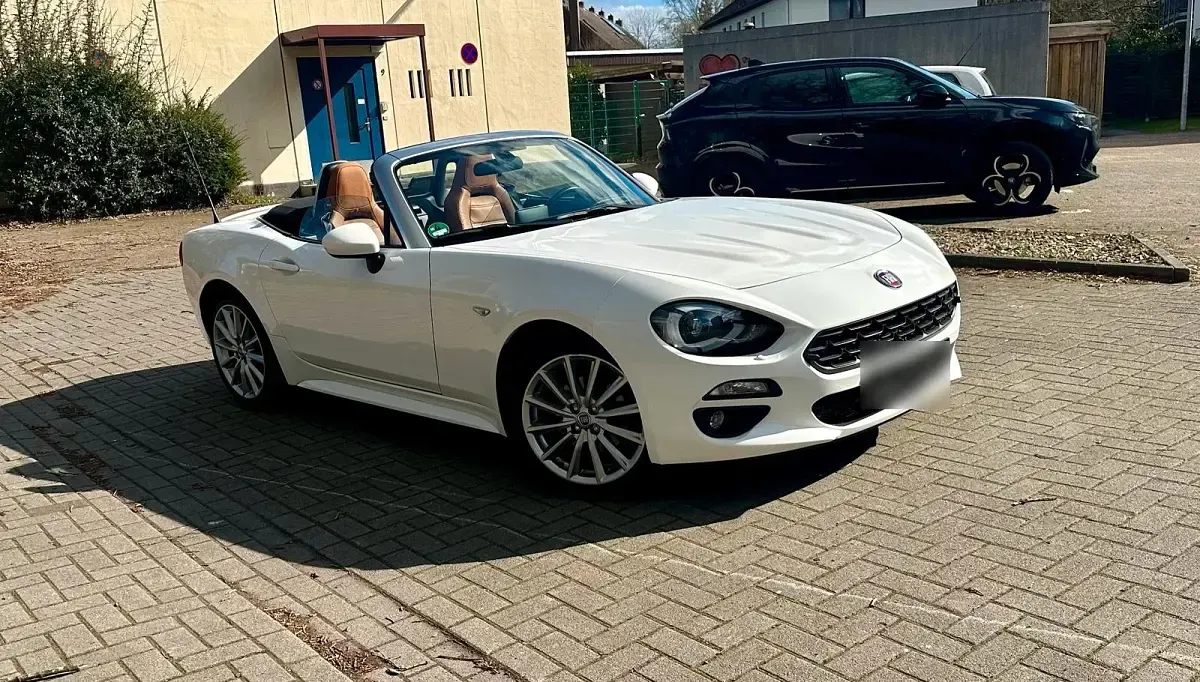 Gebraucht Fiat 124 104 PS (76 kW) 2017 Weiß Cabrio