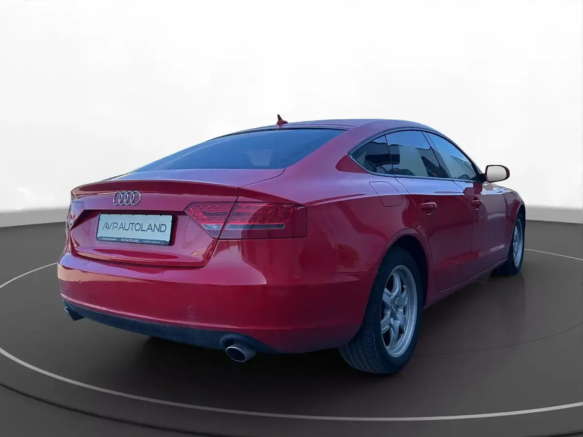 Gebraucht Audi A5 Sportback Design 190 PS (139 kW) 2011 Brillantrot Kleinwagen