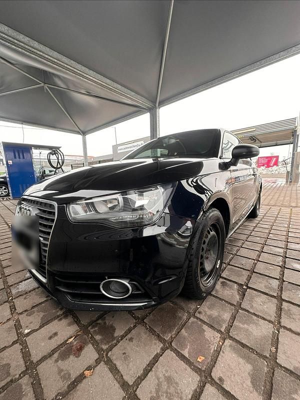 Gebraucht Audi A1 122 PS (89 kW) 2014 Schwarz Limousine