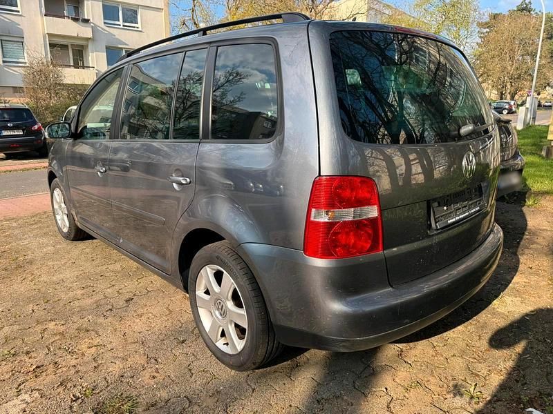 Gebraucht VW Touran 105 PS (77 kW) 2006 Grau Van / Kleinbus