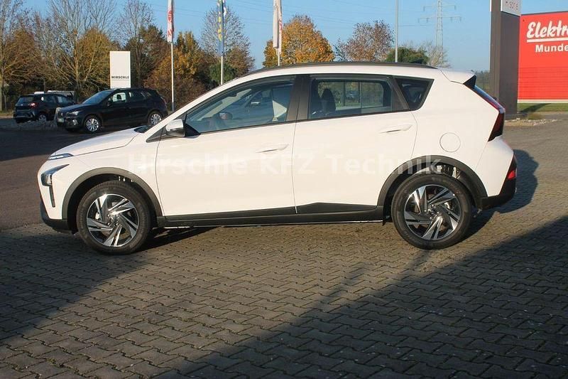 Gebraucht Hyundai Bayon Comfort 101 PS (74 kW) 2024 Weiß SUV