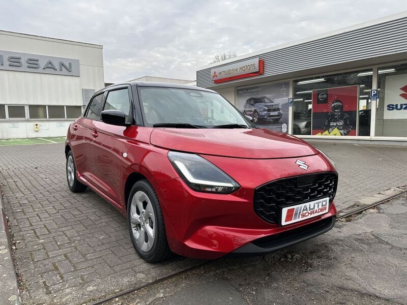 Neu Suzuki Swift Comfort 83 PS (61 kW) 2025 Rot Kleinwagen