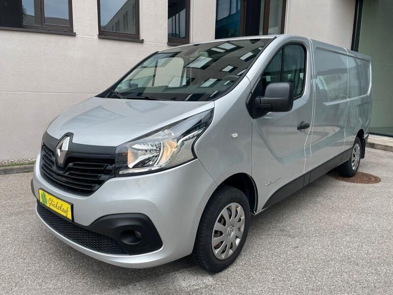 Silber Gebraucht 2017 Renault Trafic Komfort Van | 15.470 € (Fairer Preis) - Bild 1/4