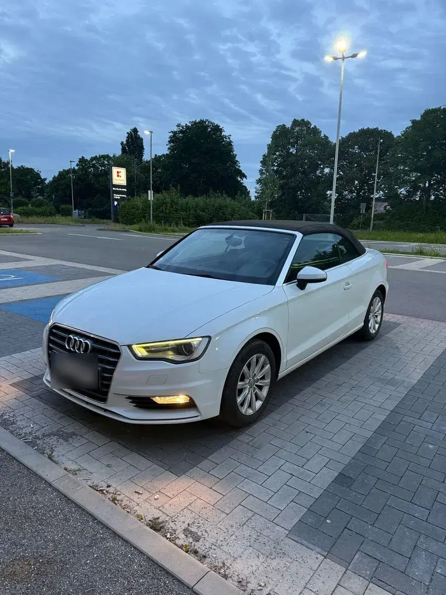 Gebraucht Audi A3 Cabriolet Ambiente 179 PS (131 kW) 2014 Weiß Cabrio