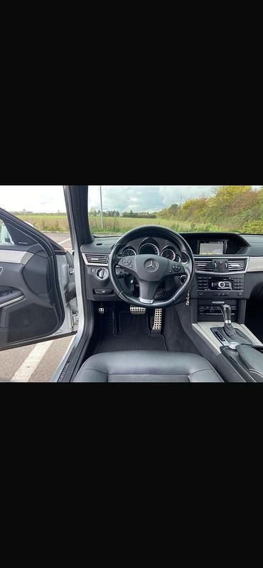 Second-hand Mercedes E250 207 CP (152 kW) 2010 Gri Break