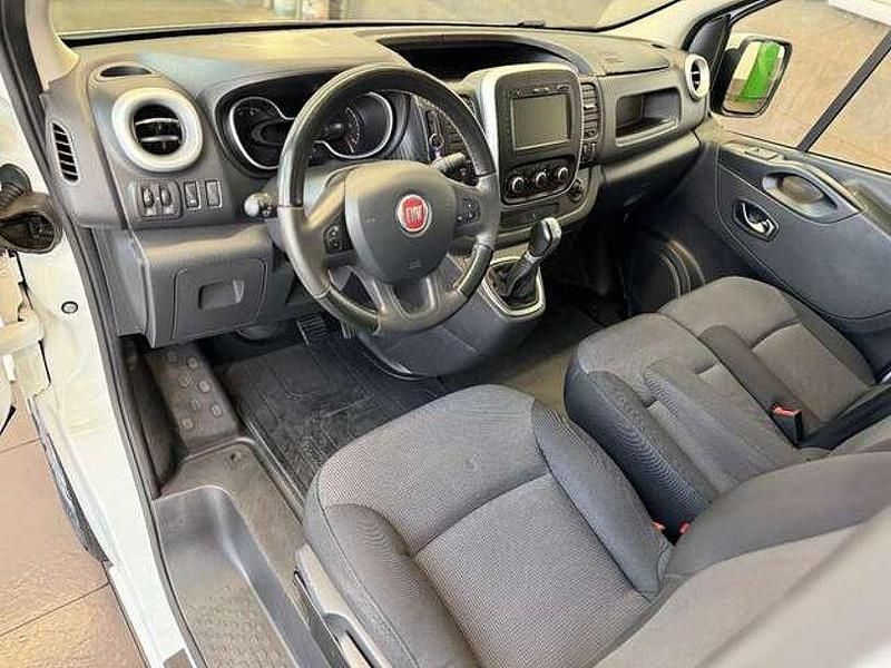Gebraucht Fiat Talento 146 PS (107 kW) 2021 Weiß Van / Kleinbus
