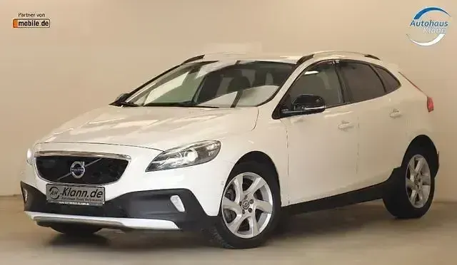 Gebraucht Volvo V40 CC You! 190 PS (139 kW) 2014 Weiß Kombi