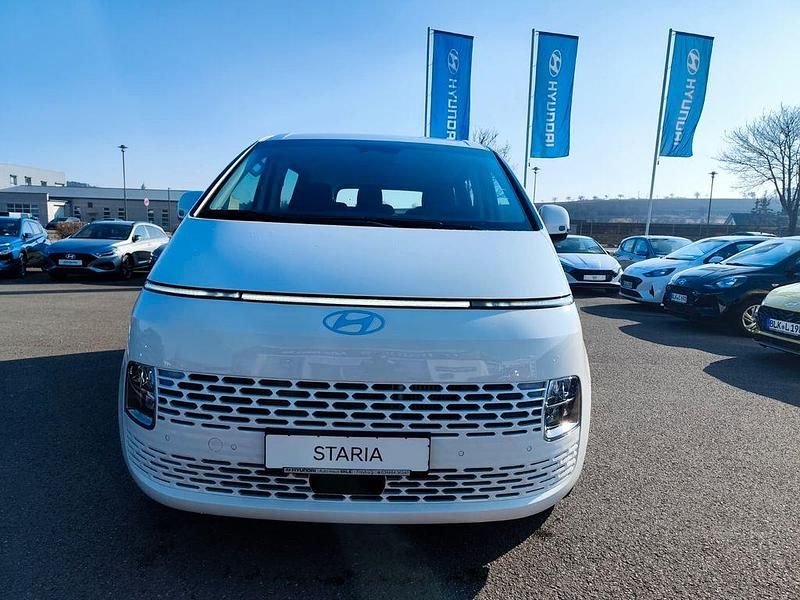 Neu Hyundai Staria 224 PS (164 kW) 2026 Weiß Van / Kleinbus