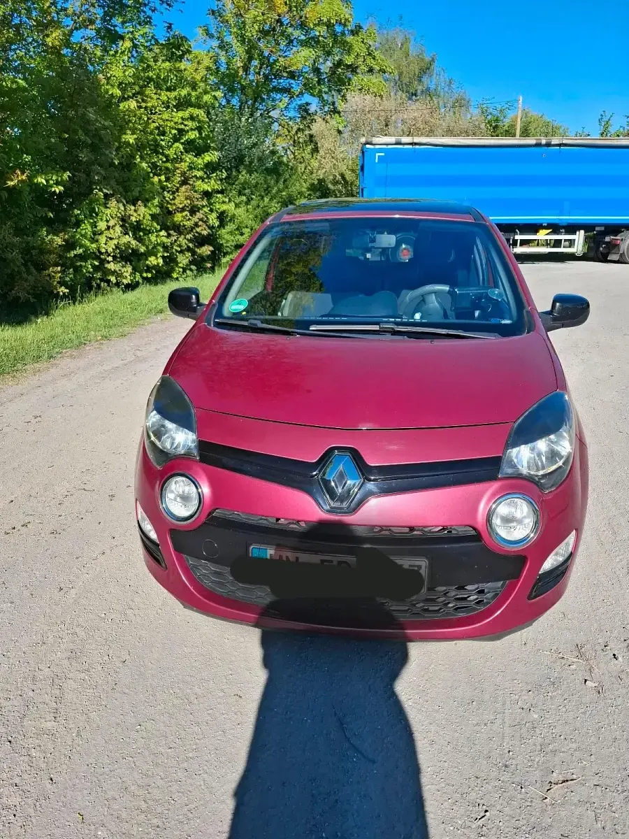 Usata Renault Twingo 75 CV (55 kW) 2012 Andere farben Utilitaria