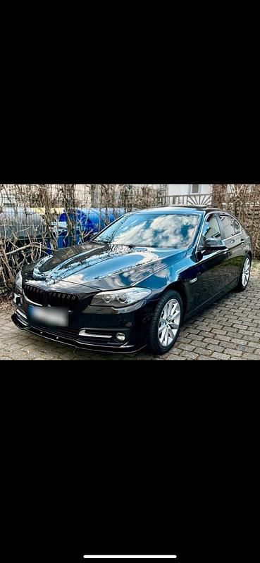 Gebraucht BMW 520 Luxury Line 190 PS (139 kW) 2016 Schwarz Limousine