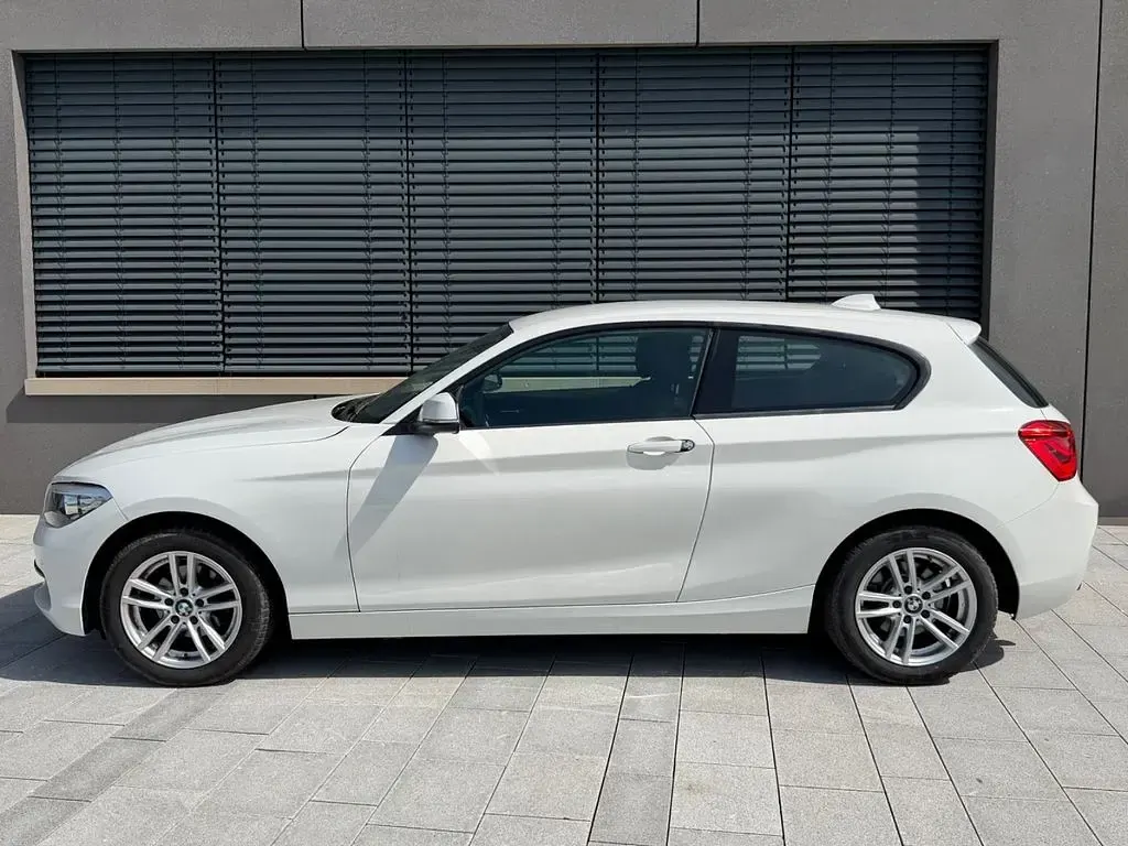 Gebraucht BMW 118 Sport Line 136 PS (100 kW) 2012 Weiß Kleinwagen