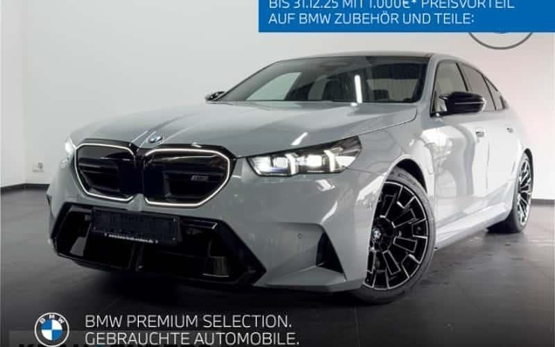 Grau Neu 2025 BMW M5 Comfort Edition Limousine | 138.590 € (Fairer Preis) - Bild 1/4