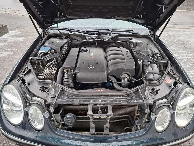 Gebraucht Mercedes E220 150 PS (110 kW) 2004 Kombi