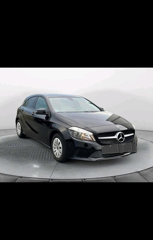 Gebraucht Mercedes A160 Style 102 PS (75 kW) 2017 Schwarz Kleinwagen