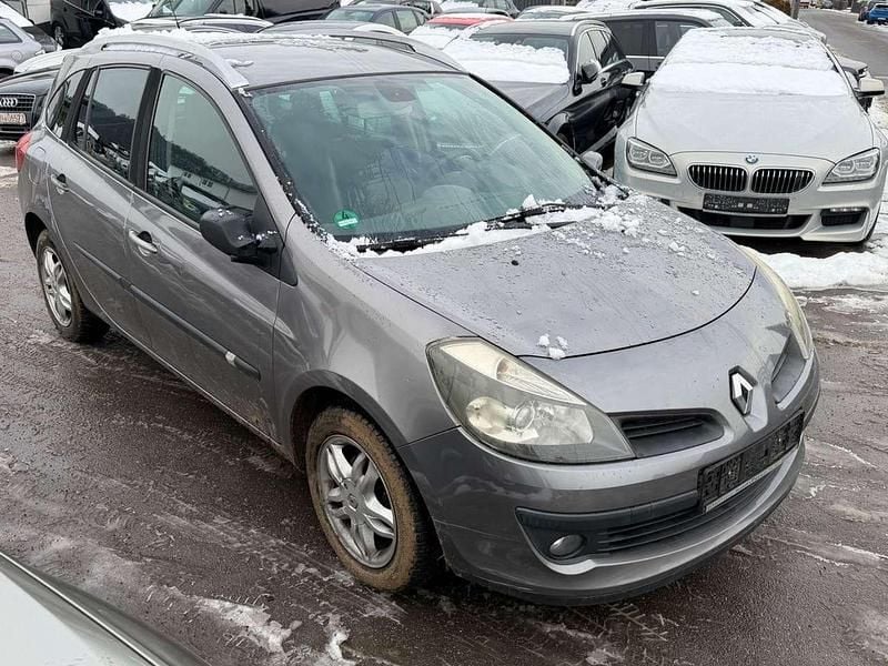 Gebraucht Renault Clio GrandTour Exception 101 PS (74 kW) 2009 Grau Kombi