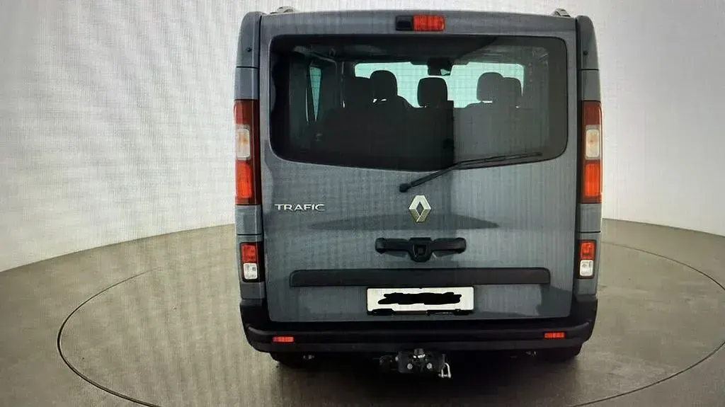Gebraucht Renault Trafic Life 150 PS (110 kW) 2022 Grau Van / Kleinbus