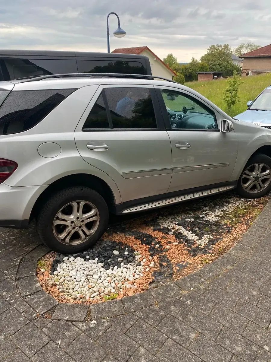 Gebraucht Mercedes ML320 290 PS (213 kW) 2008 Silber SUV