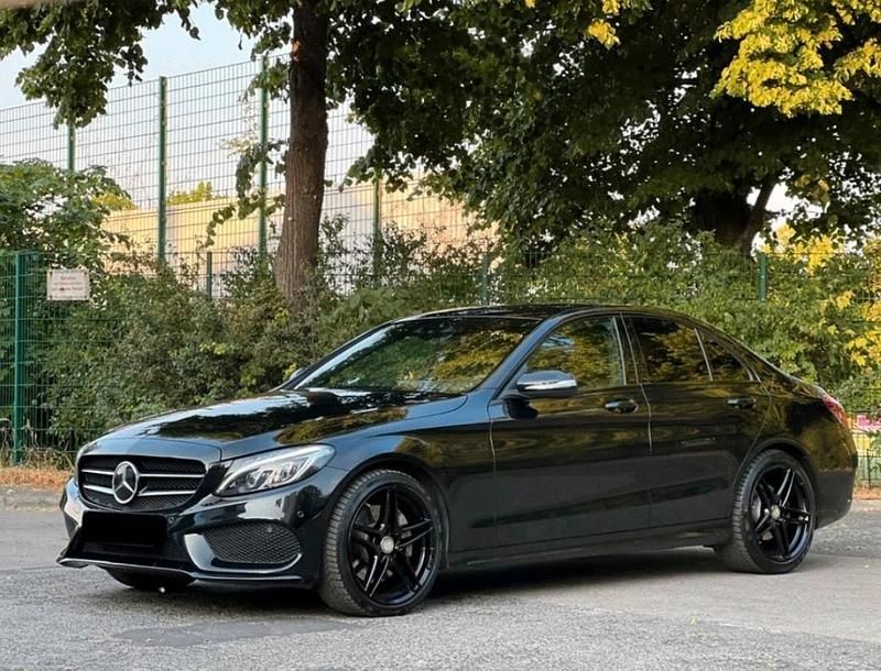 Schwarz Gebraucht 2014 Mercedes 250 AMG line Limousine | 24.500 € (Teuer) - Bild 1/4