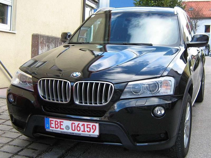 Gebraucht BMW X3 184 PS (135 kW) 2012 Black sapphire metallic SUV