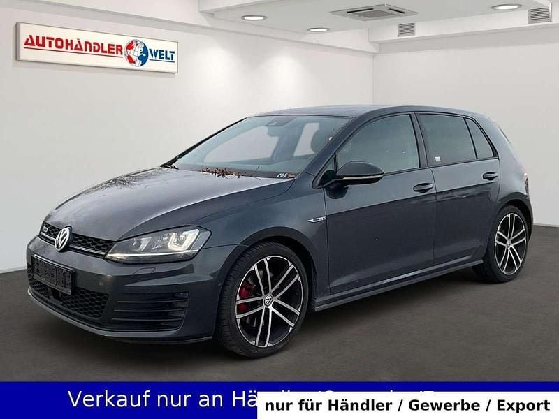 Grau Gebraucht 2014 VW Golf VII GTD Limousine | 9.499 € (Guter Preis) - Bild 1/3