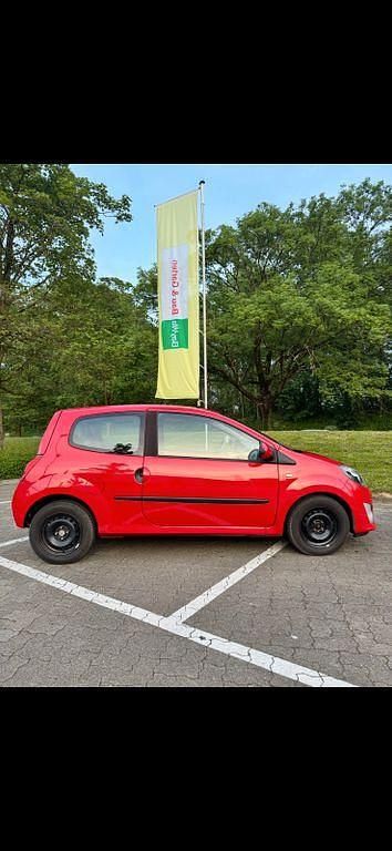 Gebraucht Renault Twingo 76 PS (55 kW) 2009 Rot Kleinwagen