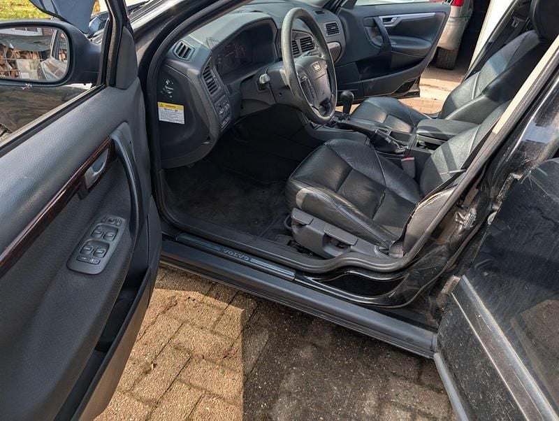 Gebraucht Volvo V70 250 PS (183 kW) 2001 Schwarz Kombi