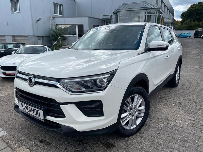 Weiß Gebraucht 2020 Ssangyong Korando Crystal SUV | 13.850 € (Superpreis) - Bild 1/4