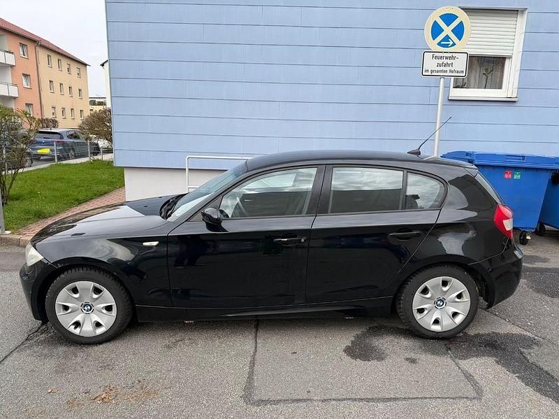 Second-hand BMW 116 116 CP (85 kW) 2006 Negru Hatchback