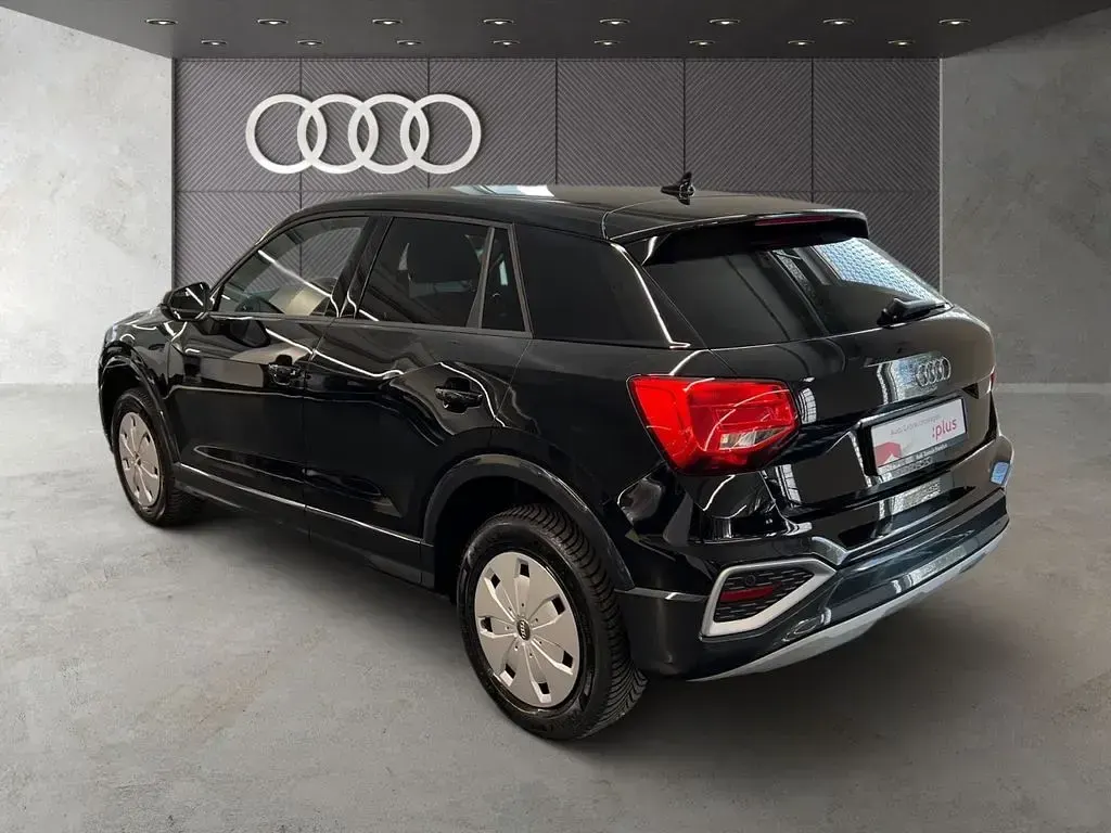 Gebraucht Audi Q2 Advanced Plus 116 PS (85 kW) 2025 Mythosschwarz metallic SUV