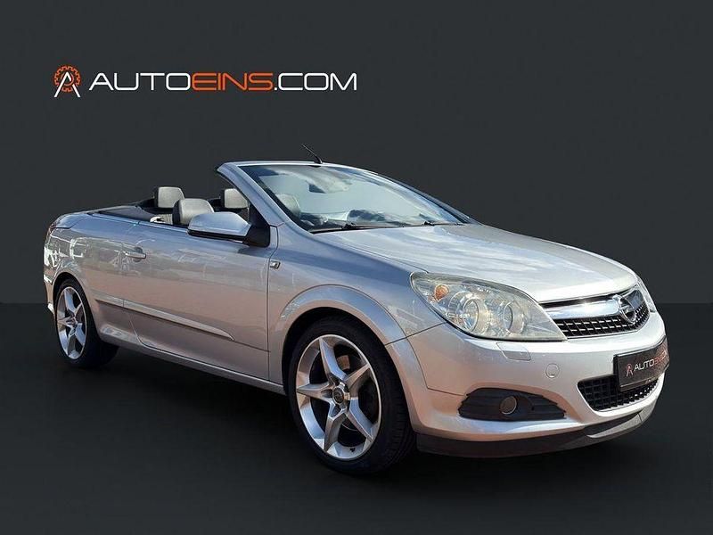 Silber Gebraucht 2008 Opel Astra Cabriolet Cabrio | 3.488 € (Fairer Preis) - Bild 1/4